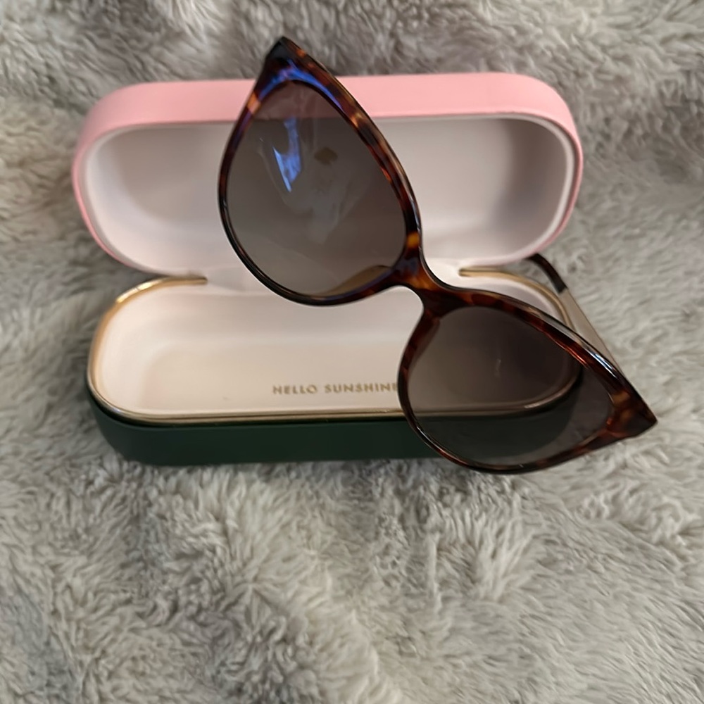 NWOT Kate Spade sunglasses